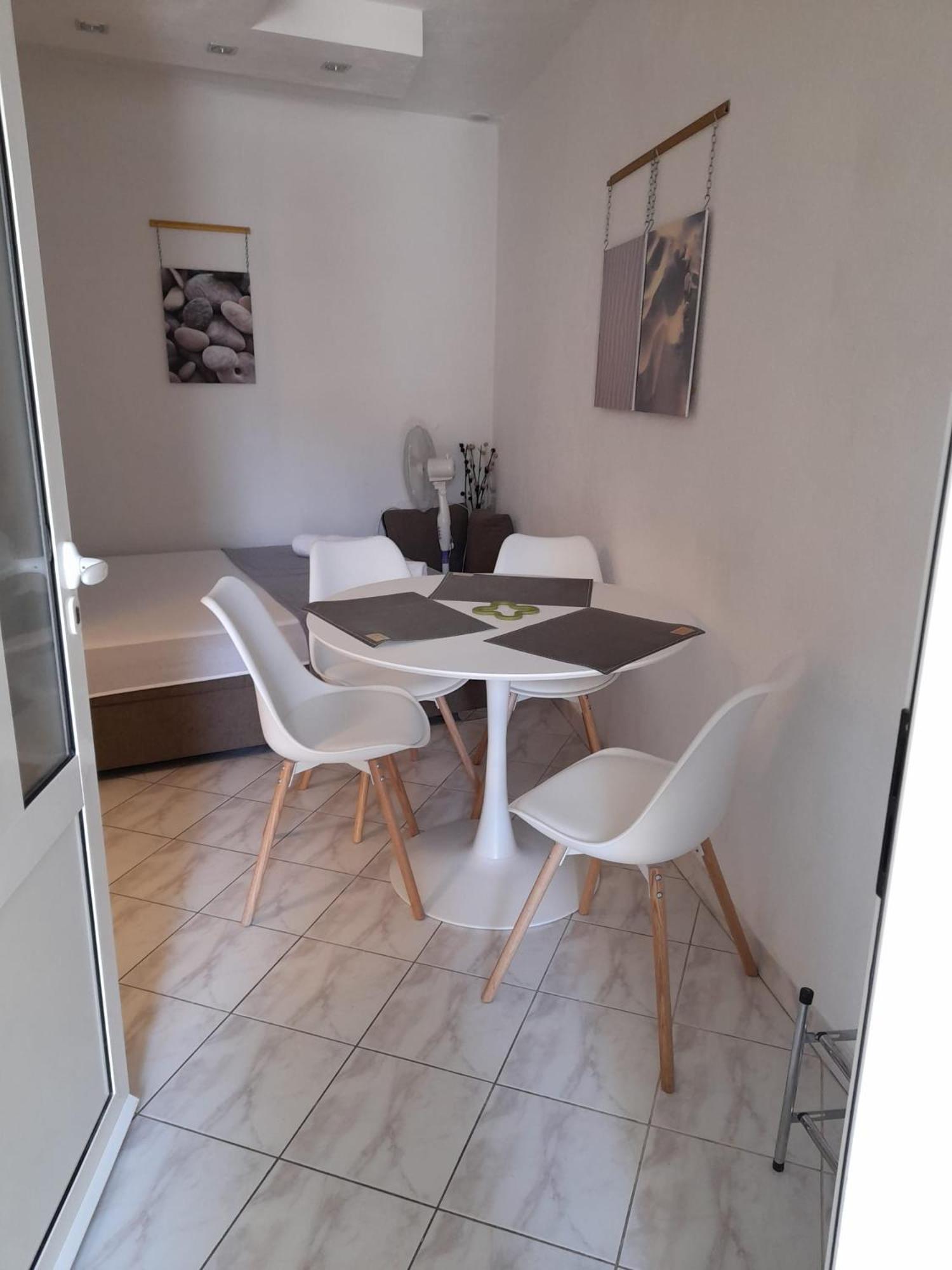 באסקה וודה Apartments Malou חדר תמונה