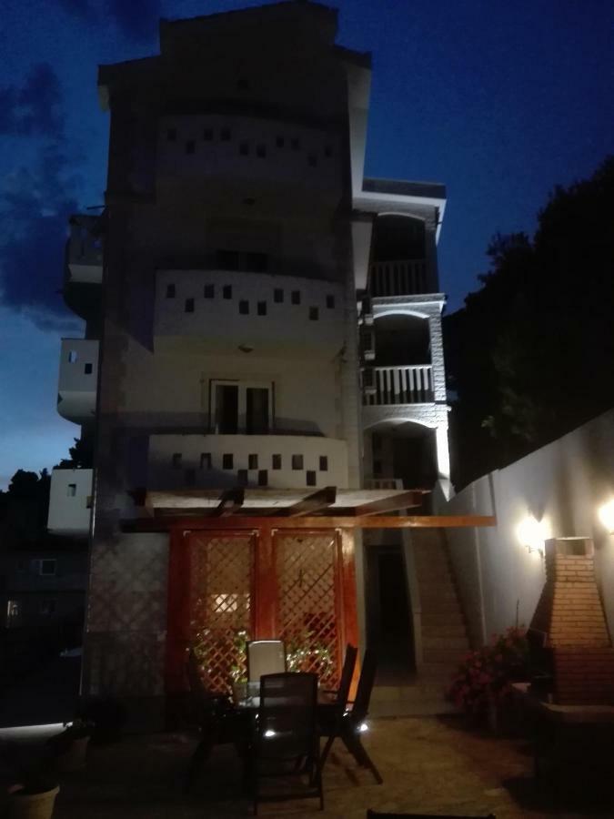 באסקה וודה Apartments Malou מראה חיצוני תמונה
